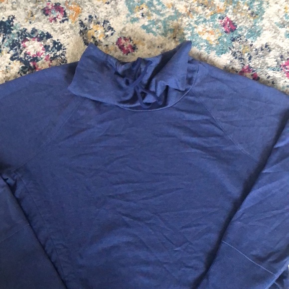 Lucy Tops - Lucy Peacock blue vowel neck sweatshirt